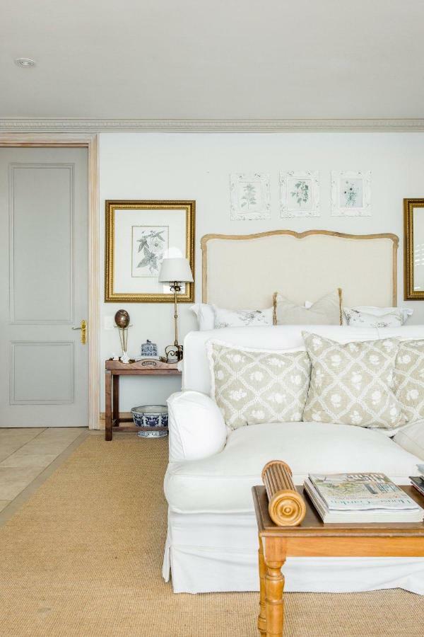 Villa Del Mar - "Luxurious En-Suite Bedroom With Lounge And Stunning Sea View Balcony In Bantry Bay" Cidade Do Cabo Exterior foto